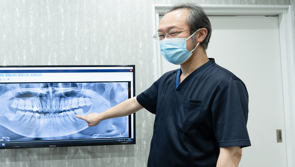 口腔外科専門医が在籍しています